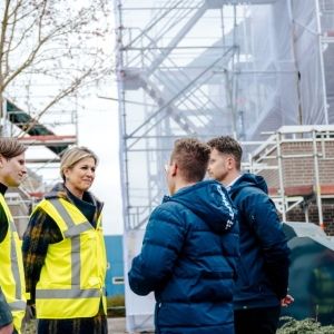 Koningin Máxima bezoekt Brabantse biobased bouwprojecten